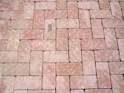 Pavimenti per esterni a spina di pesce